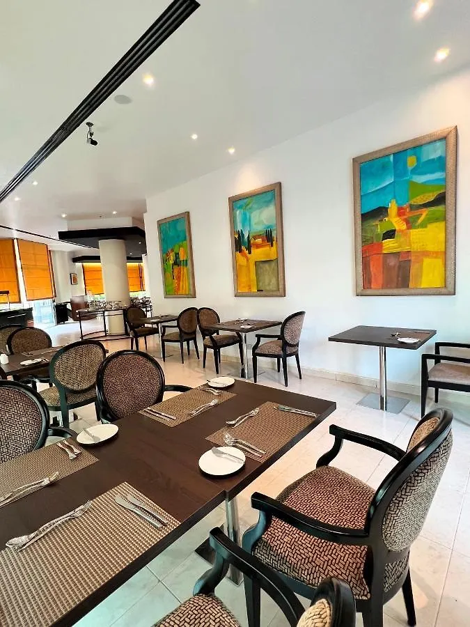 City Seasons Suites Dubaï Appart hôtel