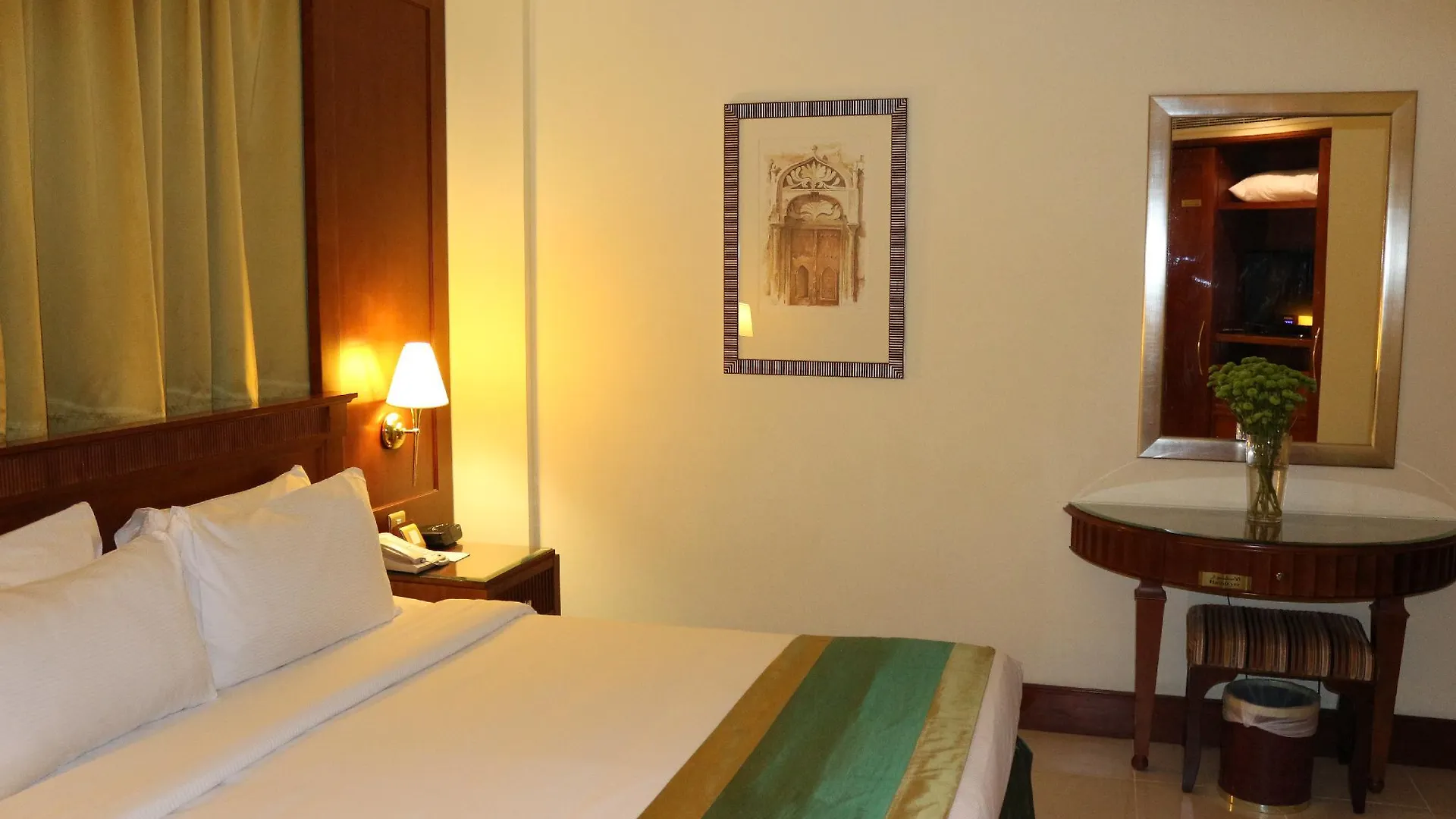 City Seasons Suites Dubai Forenede Arabiske Emirater