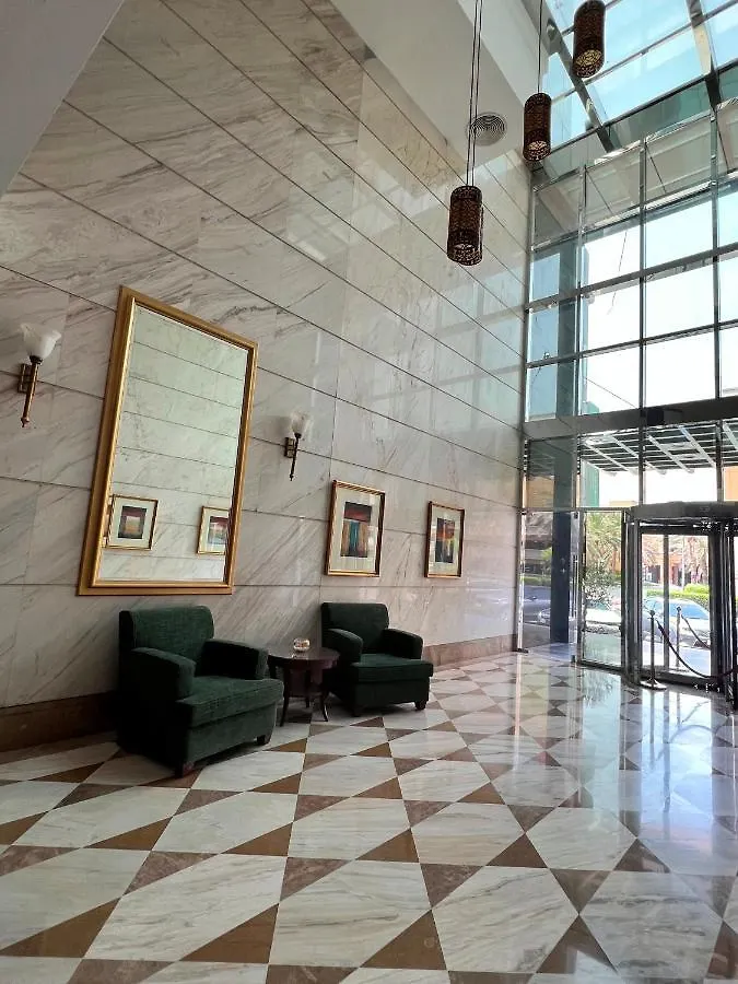 דובאי City Seasons Suites מלון דירות